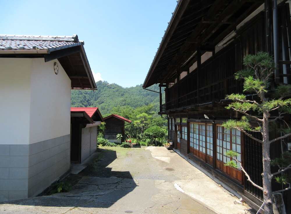 赤岩集落(群馬県中之条町)