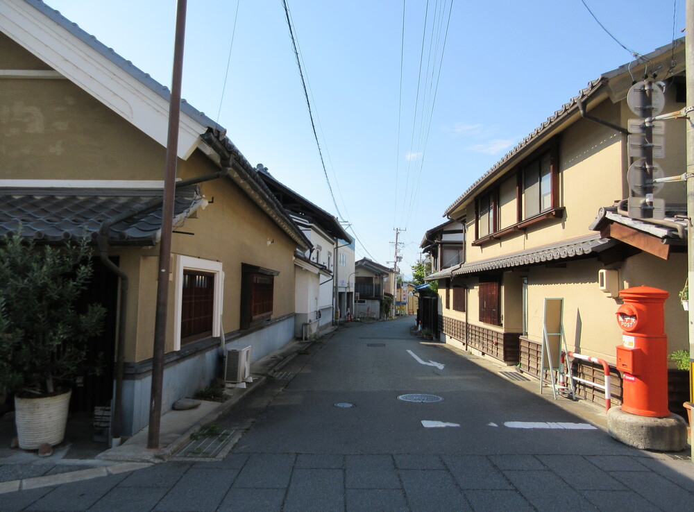 �{��E�J�X���̒����݁i���쌧�{��s�j