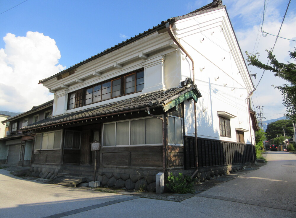 �r��Ɓi���M�z��s�j