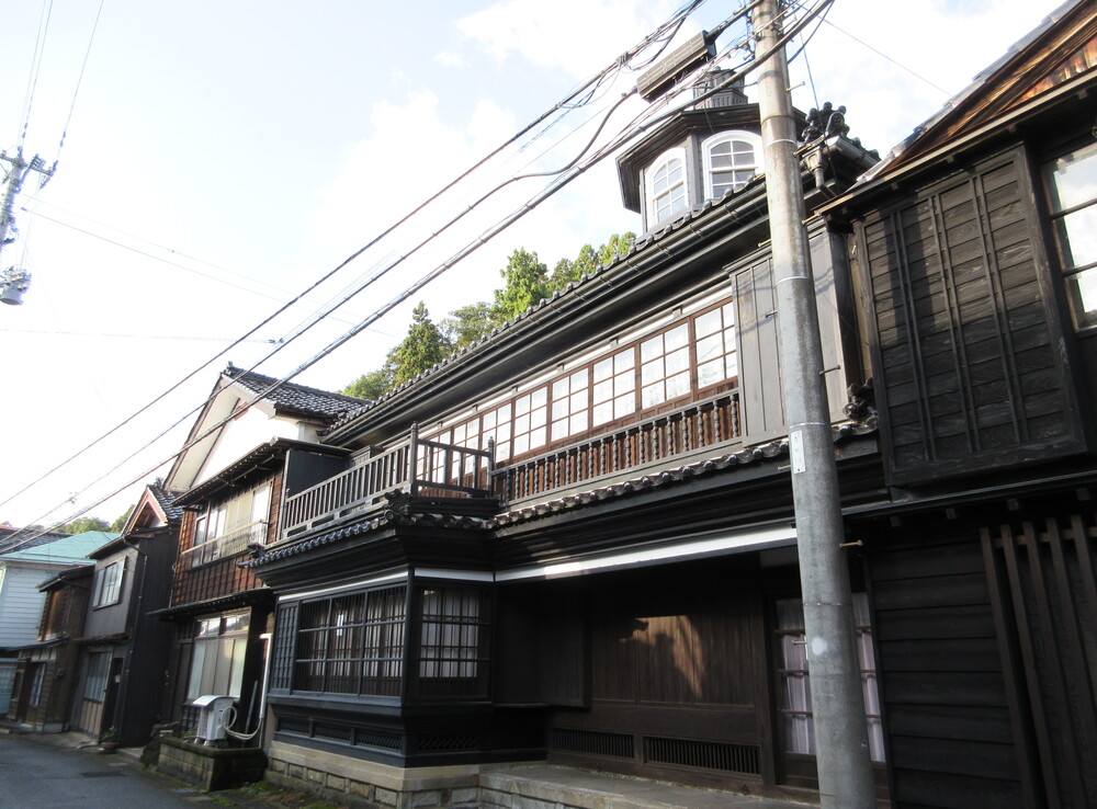 八角形の望楼がある旧田辺邸