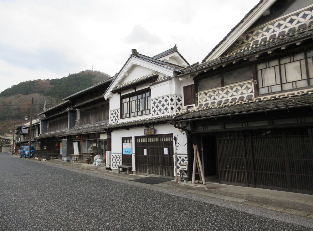 天領上下白壁の町並み(広島県府中市)