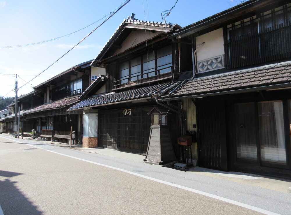 ����̒����݁i�L���������s�j