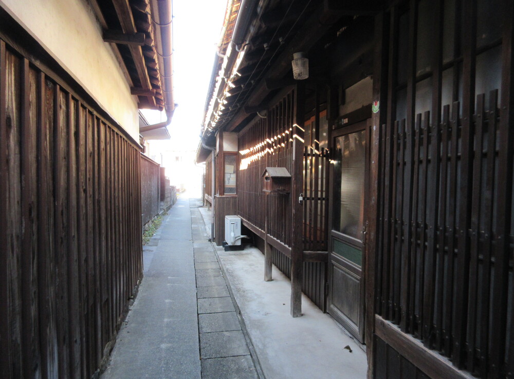 全国路地百選 三味線横丁