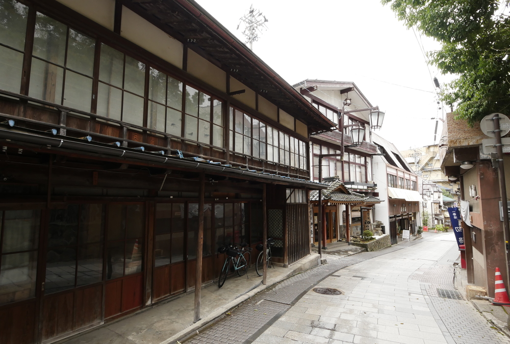 渋温泉の町並み(長野県山ノ内町)