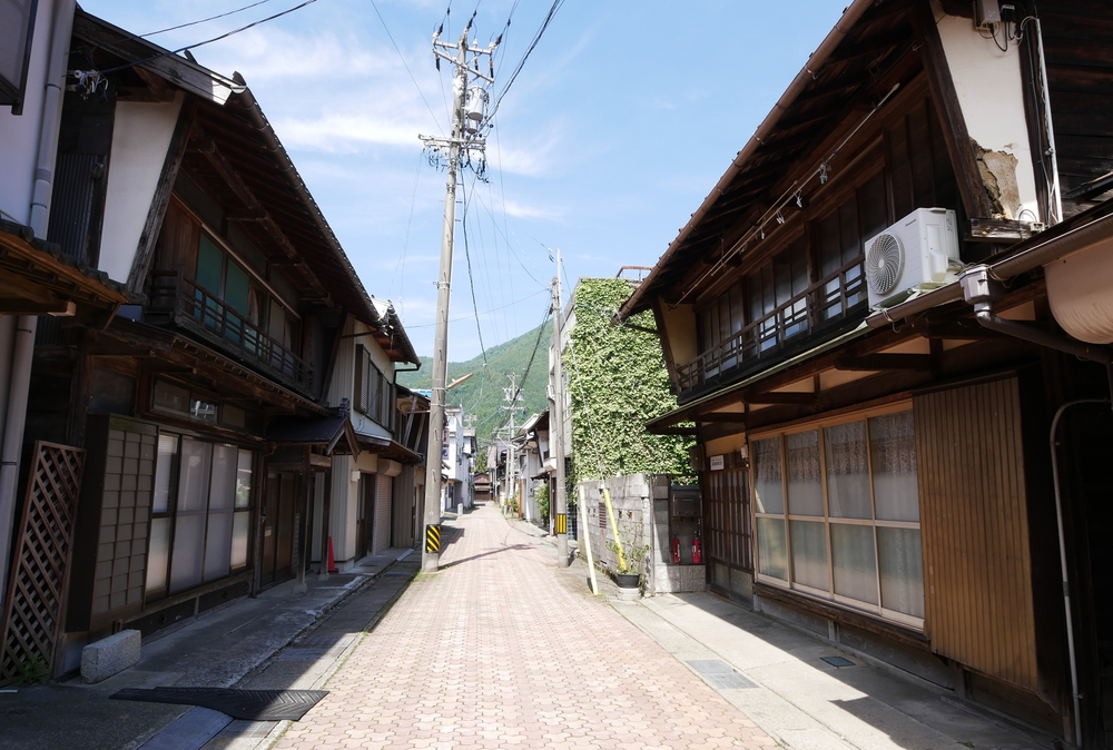郡上市白鳥の町並み(岐阜県郡上市)