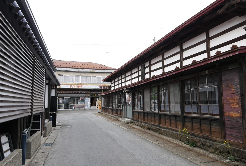 温湯温泉の町並み(青森県黒石市)