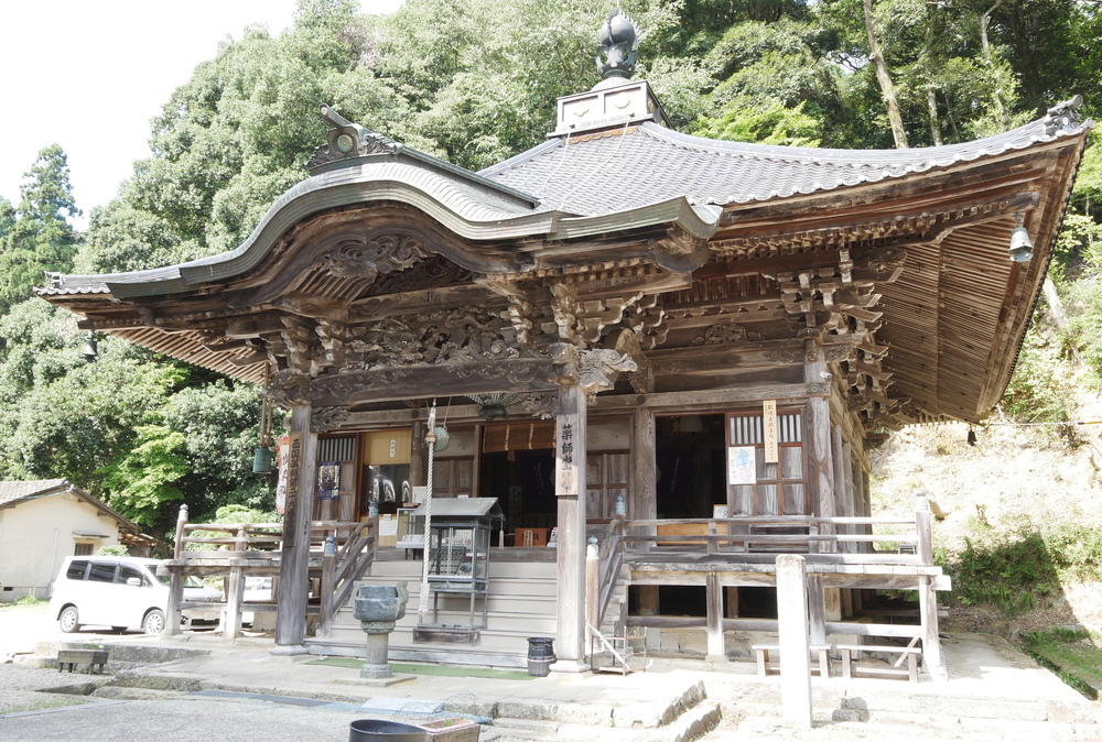 温泉寺 薬師堂|城崎温泉の町並み(兵庫県豊岡市)