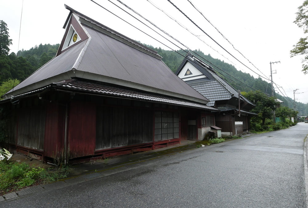 葛川坊村町の町並み(滋賀県大津市)