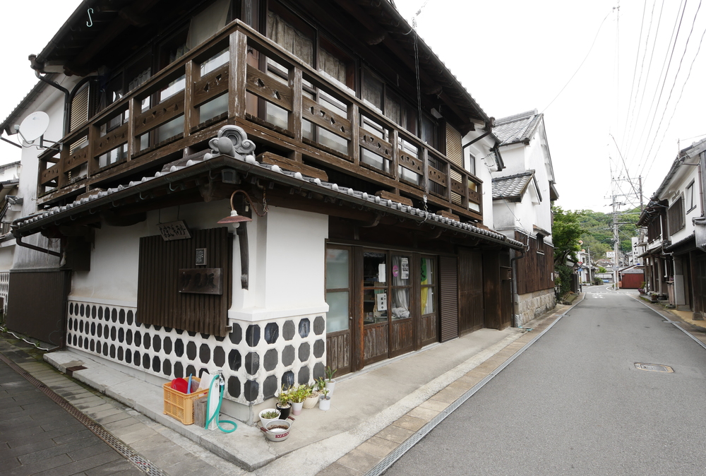 松合土蔵白壁の町並み(熊本県宇城市)